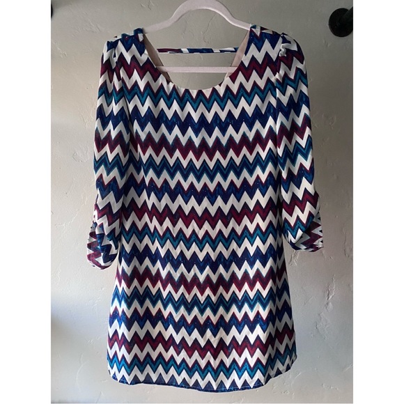 NWT Chevron Pattern Chiffon Long Sleeve Dress - Picture 1 of 8